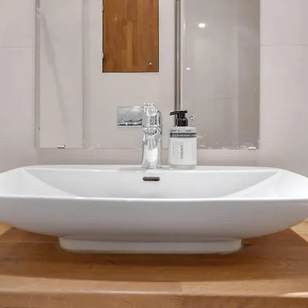 The Winter Tale House - Free Parking Appartement Tromsø