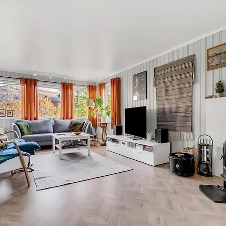 The Winter Tale House - Free Parking * Tromsø